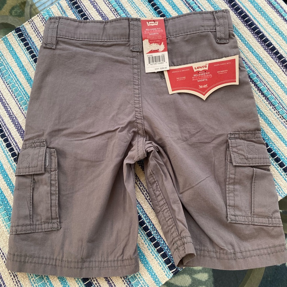 NWT Levi’s relaxed fit xx cargo shorts size 2 Toddler - Picture 2 of 9